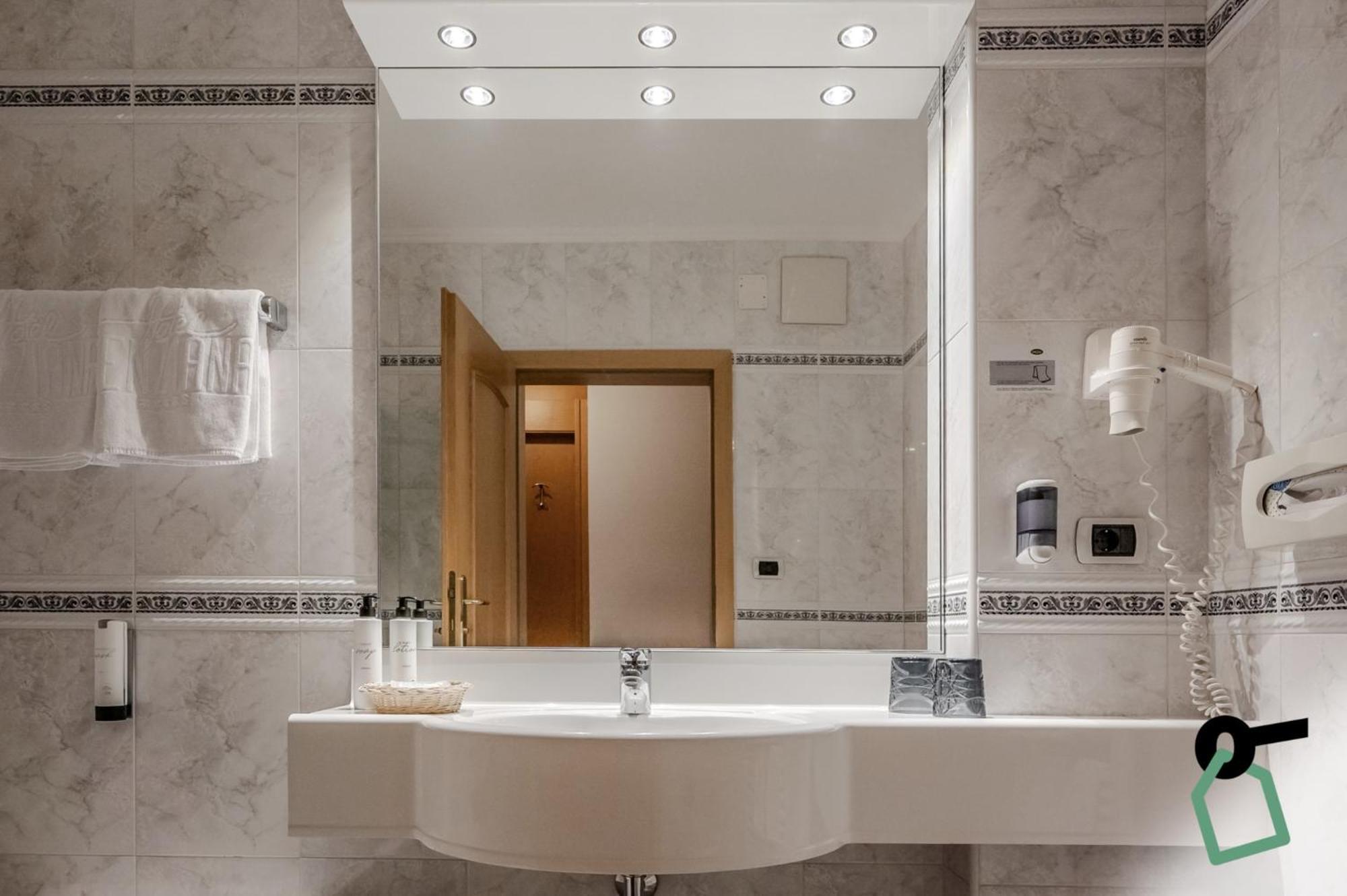 Hotiday Room Collection - Ortisei Exterior foto